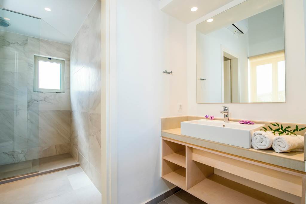 CHQ_82473_Lotus_Hotel_Apartments_1020_10.jpg