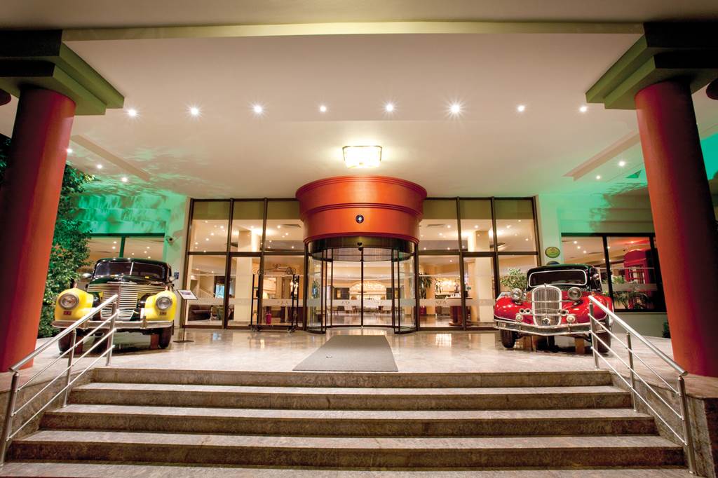 DLM_70830_HTL_Aqua_0215_08.jpg