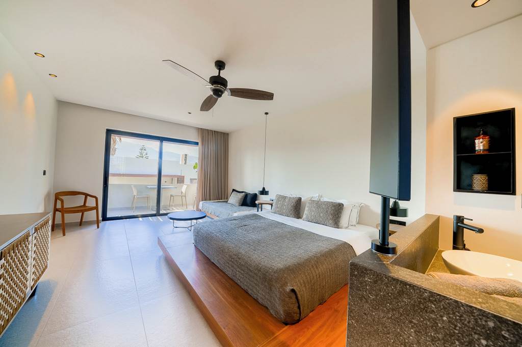 KGS_82702_More_Meni_Residence_by_Sentido_formerly_More_Meni_Residence_0624_02.jpg