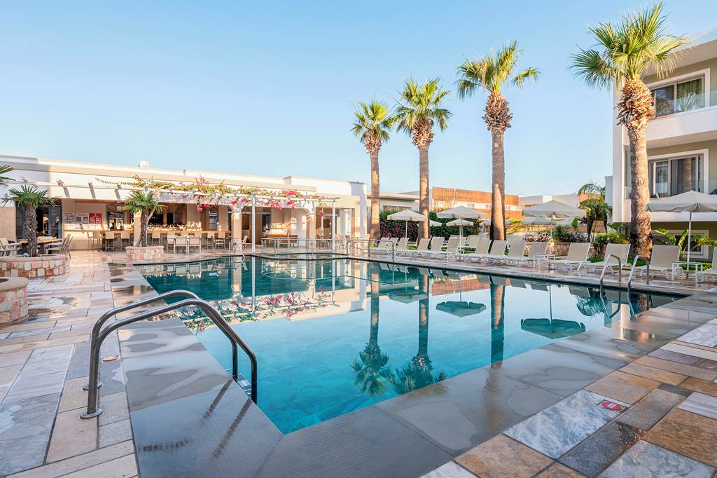 KGS_83254_Mythos_Suites_Hotel_0724_02.jpg