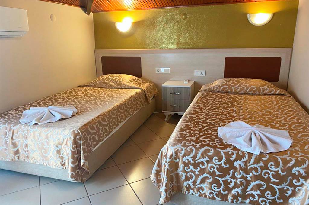 DLM_80843_Arya_Hotel_1022_09.jpg