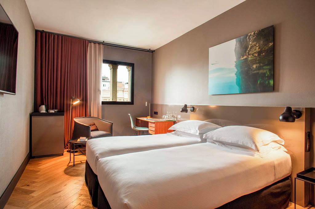 BCN_86250_Alexandra_Barcelona_Hotel_Curio_Collection_by_Hilton_1123_17.jpg