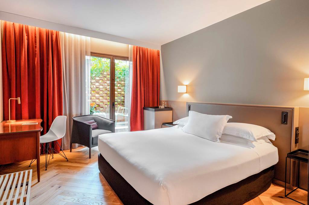 BCN_86250_Alexandra_Barcelona_Hotel_Curio_Collection_by_Hilton_1123_13.jpg