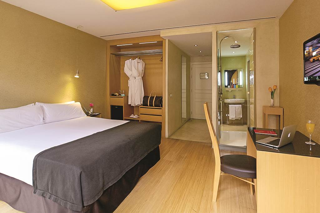 BCN_72056_Axel_Hotel_1116_01.jpg
