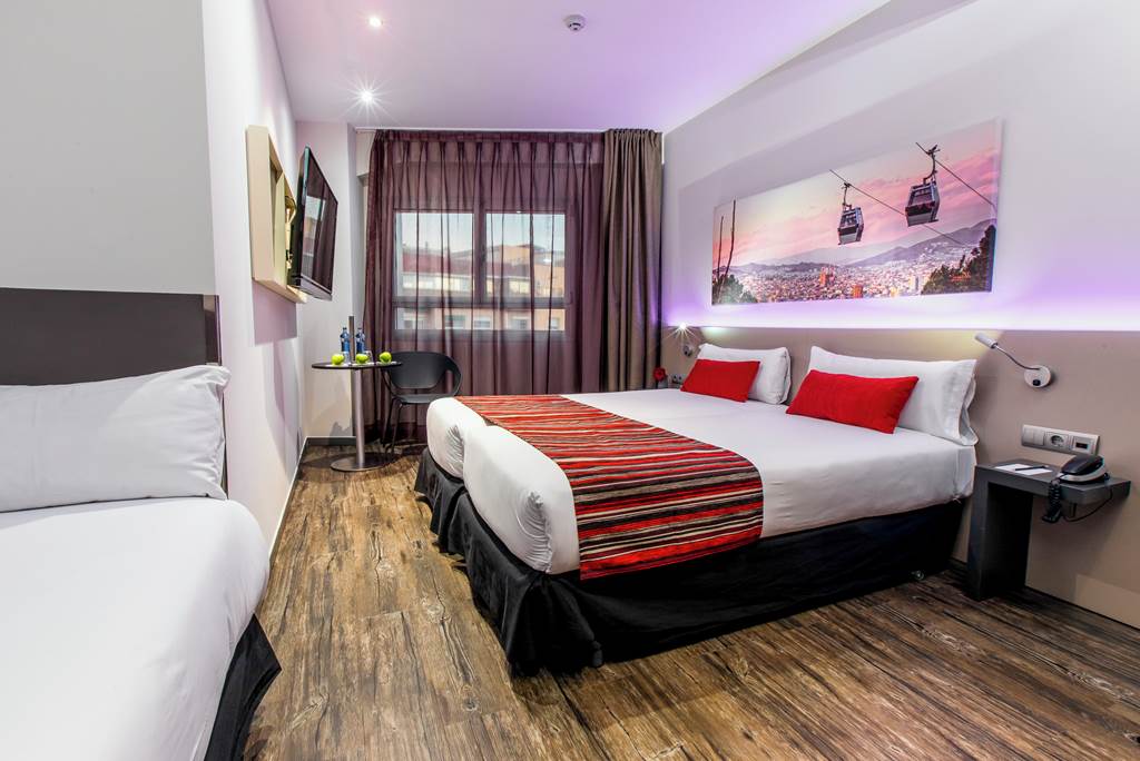 BCN_72934_Leonardo_Boutique_Sagrada_Famila_0724_01.jpg