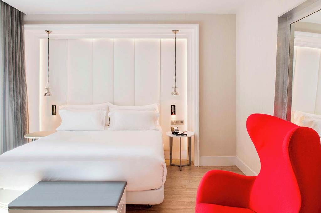 BCN_69792_NH_Collection_Barcelona_Gran_Hotel_Calderon_1223_09.jpg