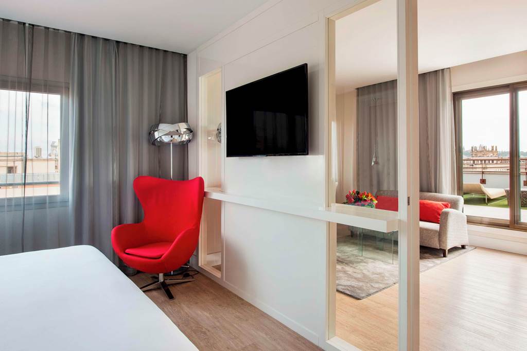 BCN_69792_NH_Collection_Barcelona_Gran_Hotel_Calderon_1223_19.jpg