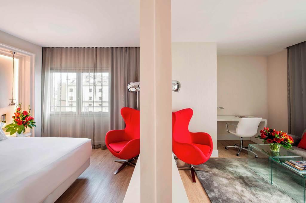 BCN_69792_NH_Collection_Barcelona_Gran_Hotel_Calderon_1223_21.jpg