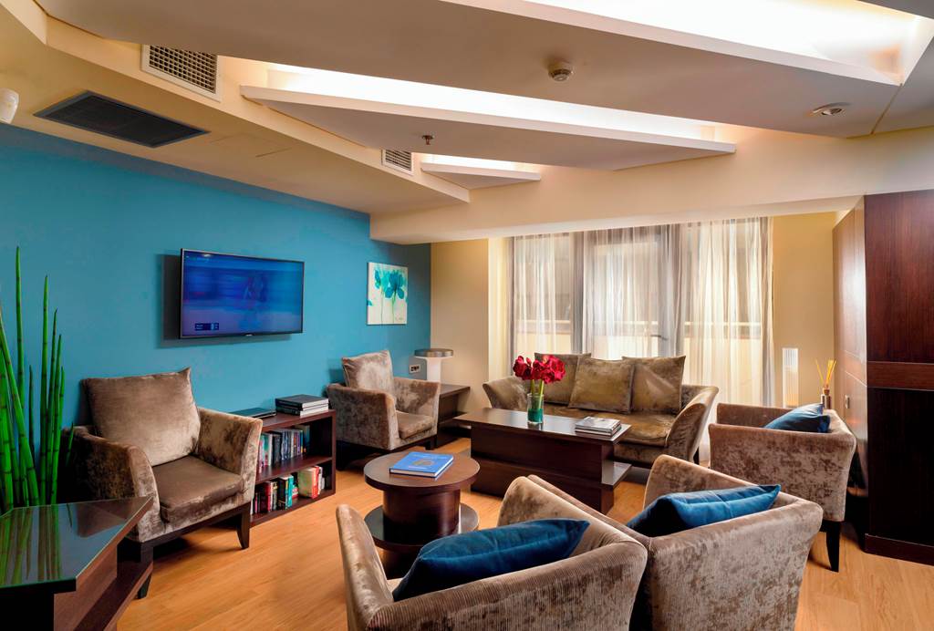 ATH_83541_Crowne_Plaza_Athens_0222_21.jpg