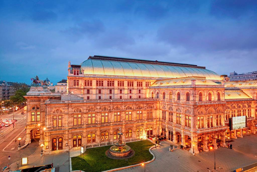 VIE_85746_Hotel_Bristol_a_Luxury_Collection_Hotel_Vienna_0623_01.jpg