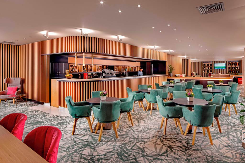 ATH_83541_Crowne_Plaza_Athens_0222_06.jpg