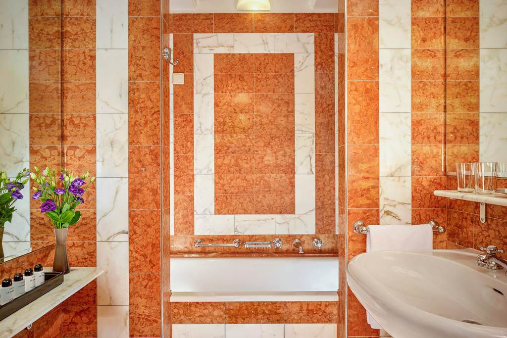 VIE_85746_Hotel_Bristol_a_Luxury_Collection_Hotel_Vienna_0623_76.jpg