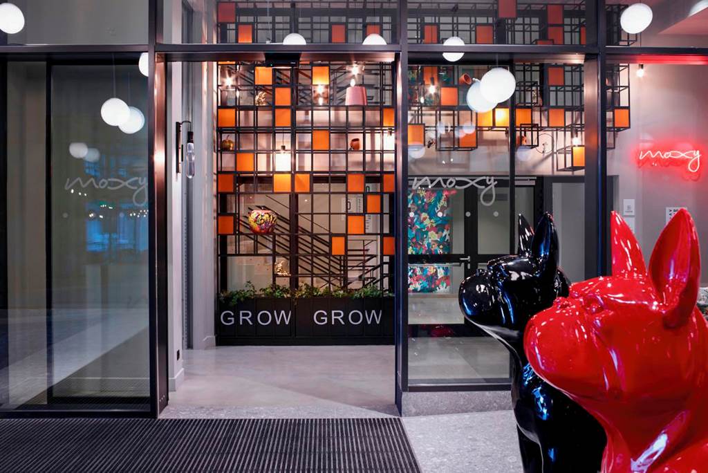 ATH_84000_Moxy_Athens_City_0822_05.jpg