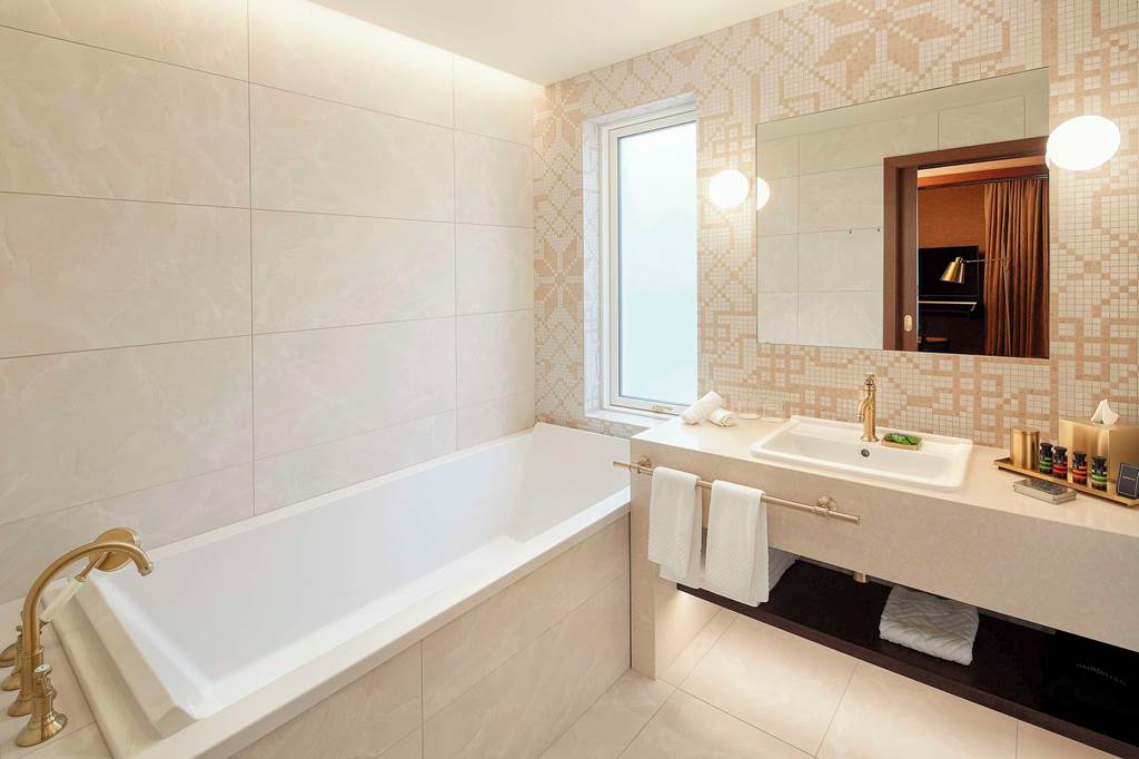 KEF_82131_Reykjavik_Konsulat_Hotel_0922_12.jpg