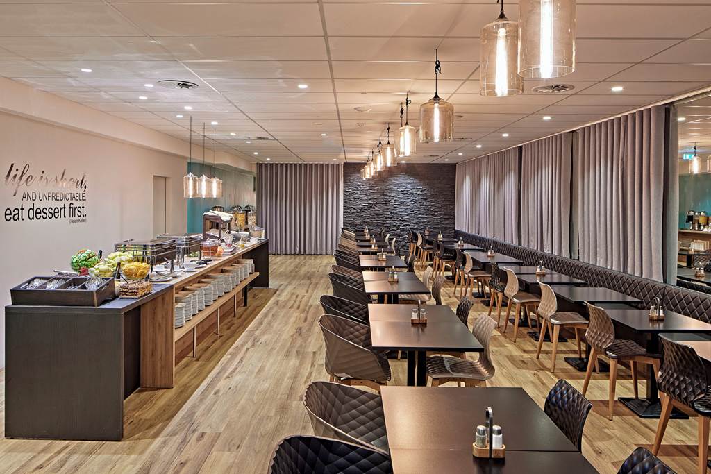 KEF_79835_Center_Hotels_Plaza_0524_11.jpg