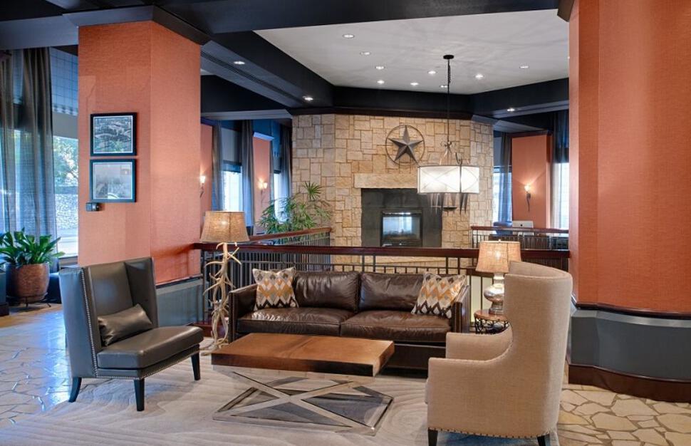 The-Emily-Morgan-San-Antonio-a-DoubleTree-by-Hilton-Hotel-7.jpg
