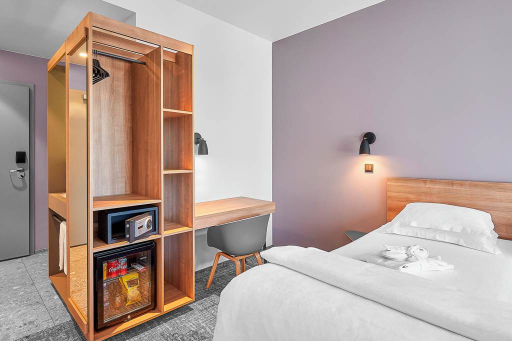 KEF_83546_Midgardur_By_Center_Hotels_0623_03.jpg
