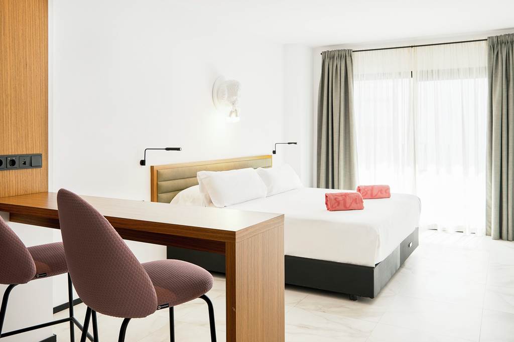 IBZ_85372_Stic_Urban_Hotel_0424_07.jpg
