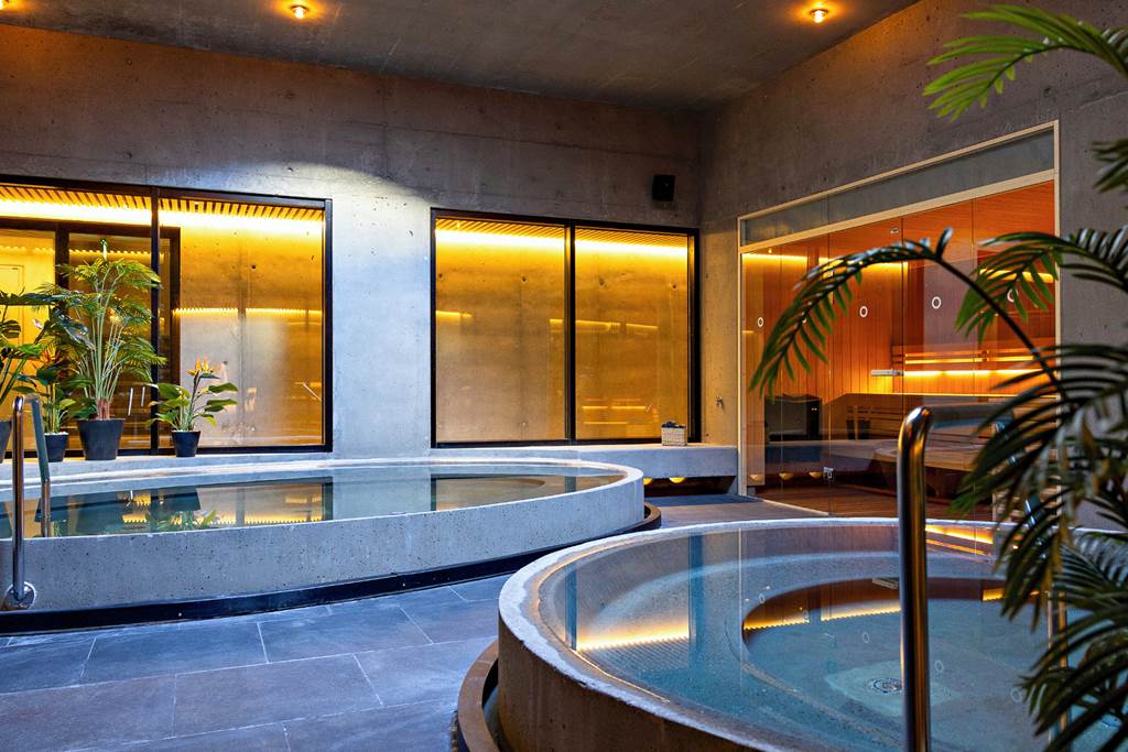 KEF_82098_Grandi_by_Center_Hotels_0624_06.jpg