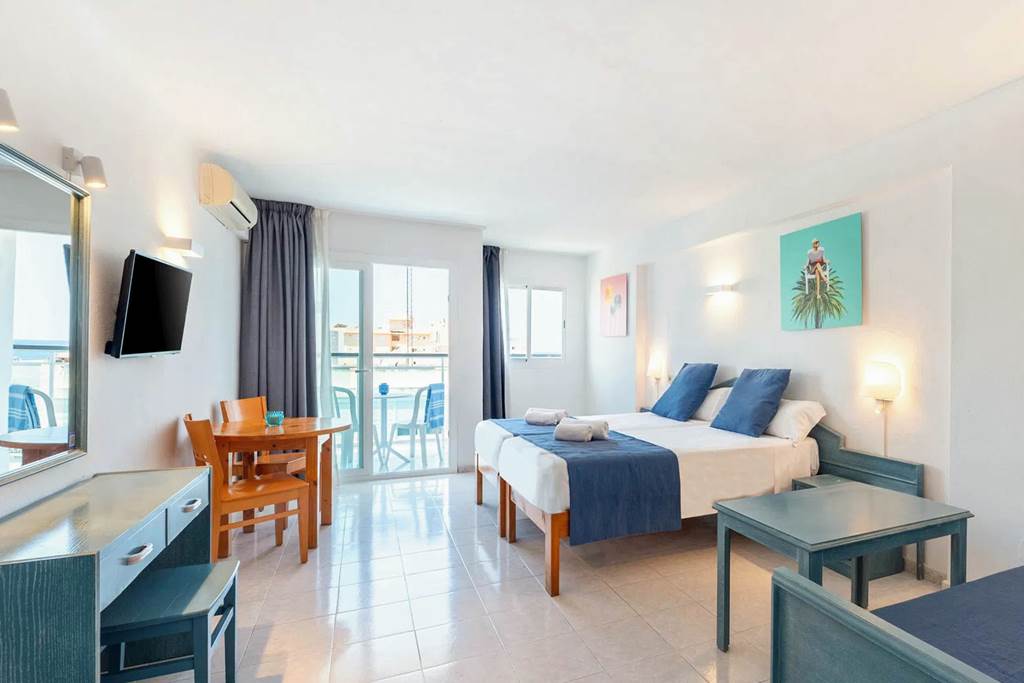 IBZ_70996_Aparthotel_Vibra_Central_City_0225_01.jpg