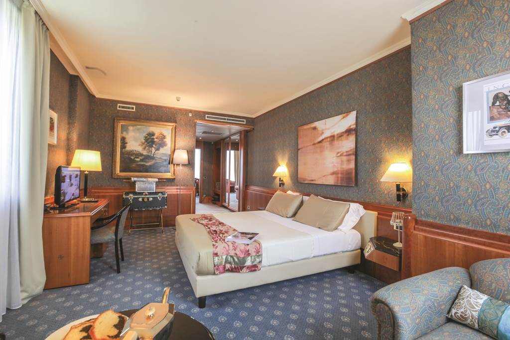 VRN_72013_Roseo_Hotel_Leon_Doro_0916_01.jpg
