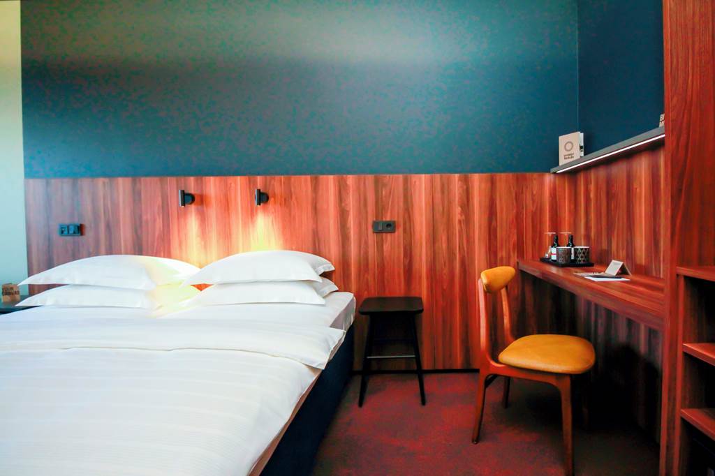 KEF_82098_Centerhotel_Grandi_0221_02.jpg