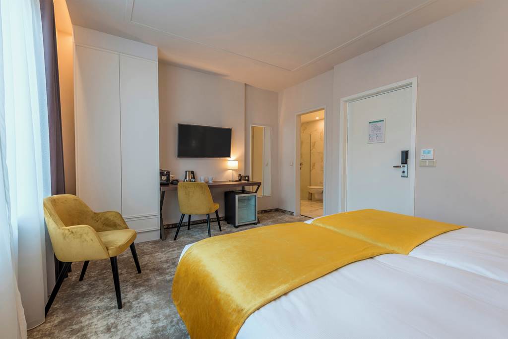 BUD_87680_Leonardo_Boutique_Hotel_Budapest_M-Square_0624_08.jpg