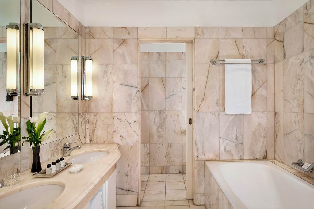 VIE_85745_Hotel_Imperial_a_Luxury_Collection_Hotel_Vienna_0723_15.jpg