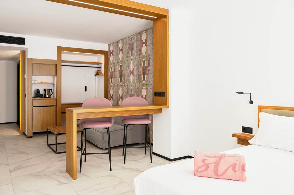 IBZ_85372_Stic_Urban_Hotel_0424_01.jpg