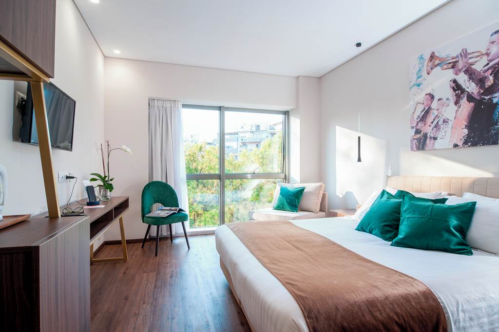 ATH_83151_B4B_Athens_Signature_Hotel_0321_08.jpg