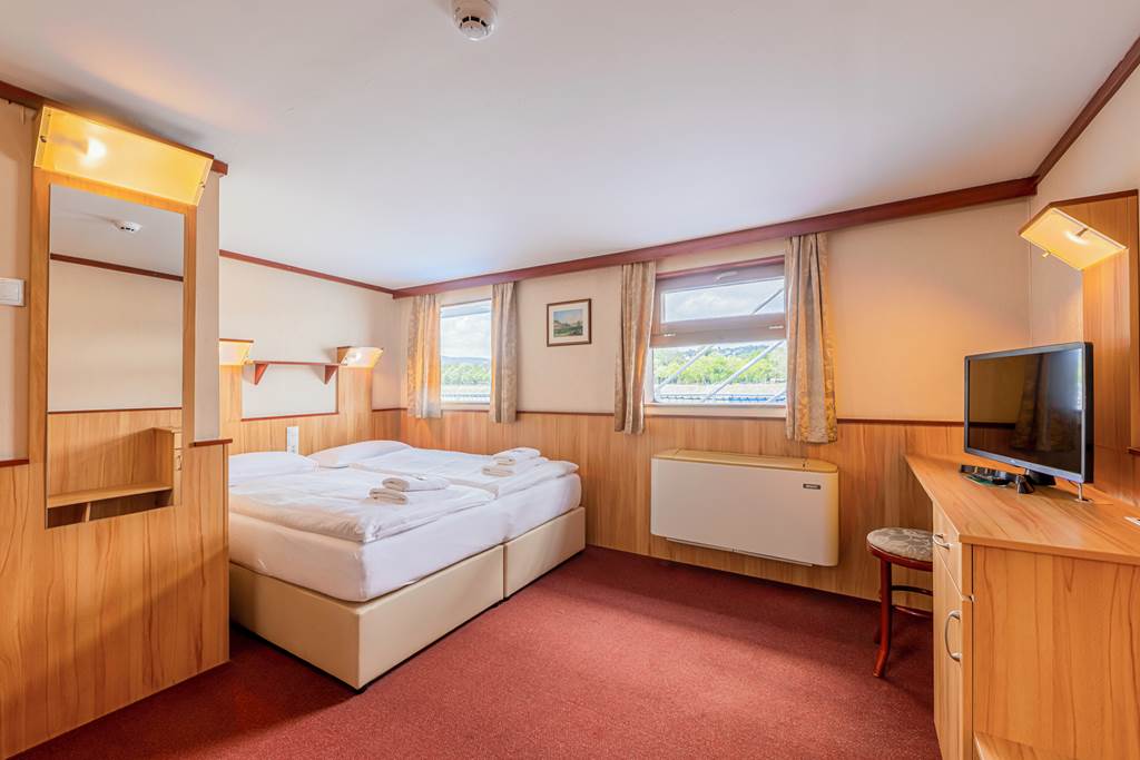 BUD_80851_Fortuna_Boat_Hotel_0325_05.jpg