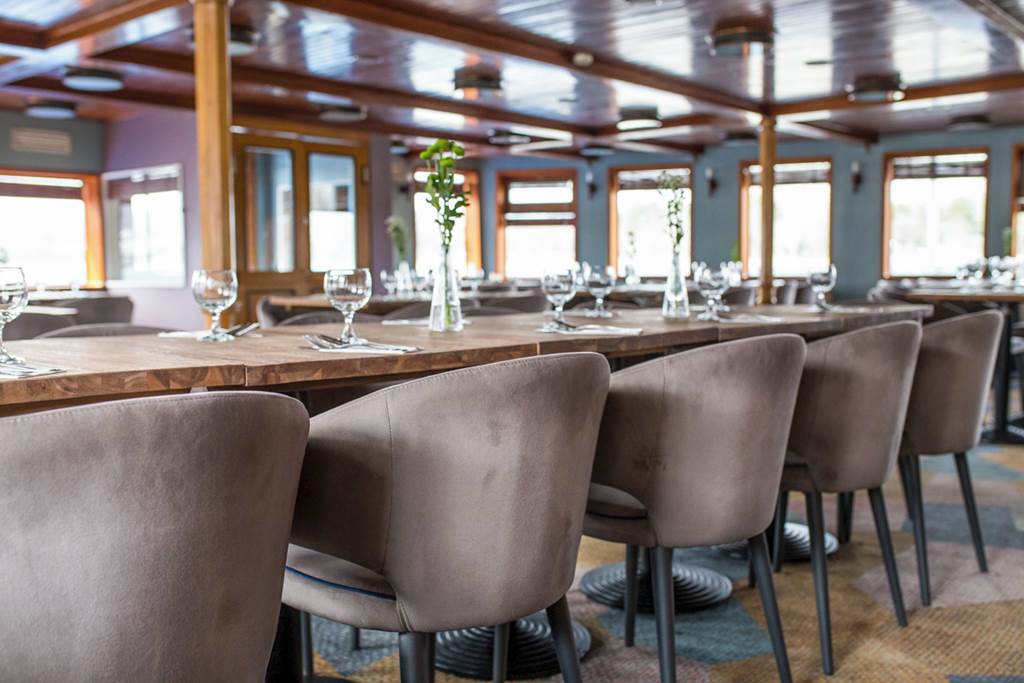 BUD_80851_Fortuna_Boat_Hotel_0919_01.jpg