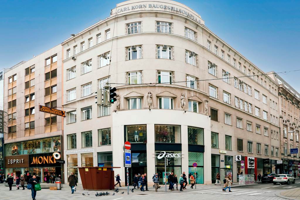 VIE_82672_Hotel_Pension_Continental_0121_04.jpg