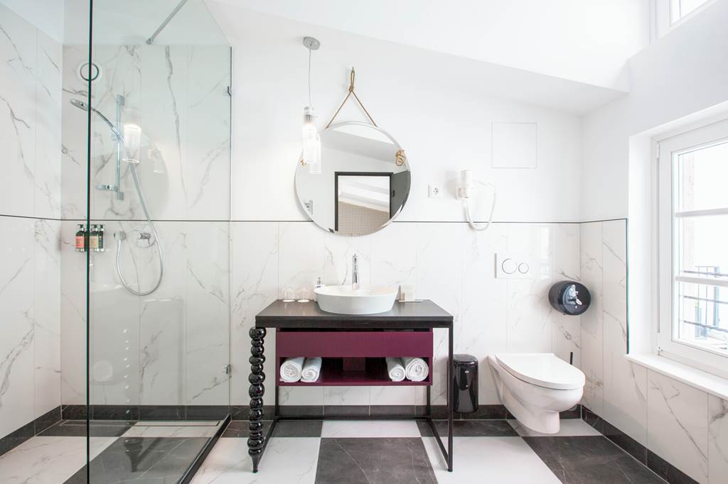 BUD_87161_Maison_Bistro_&_Hotel_0124_10.jpg
