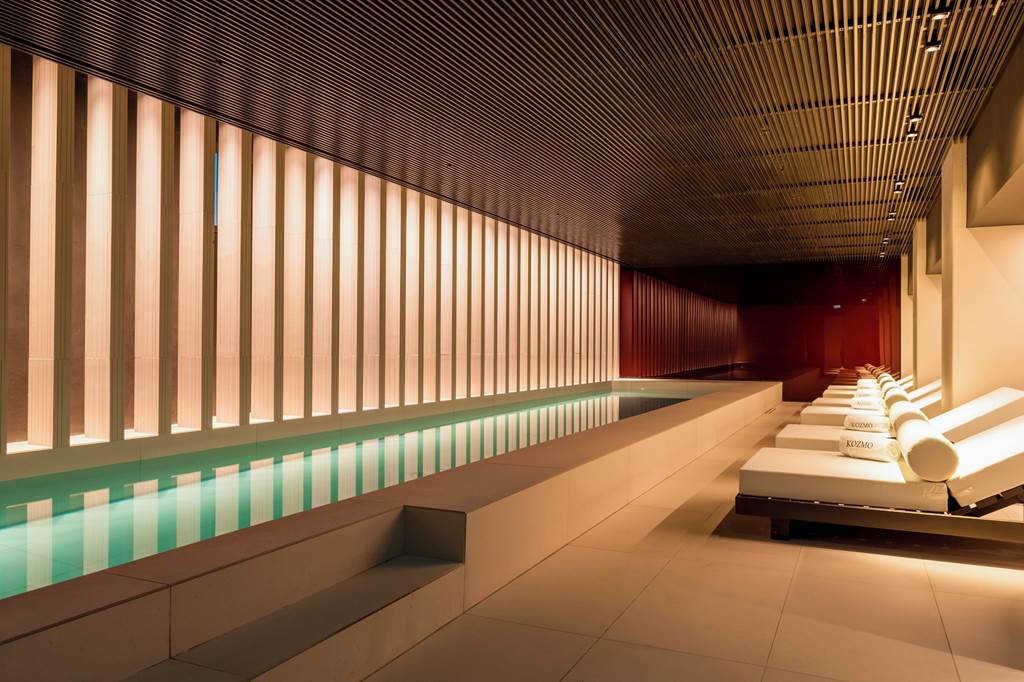 BUD_85639_Kozmo_Hotel_Suites_&_Spa_0823_27.jpg