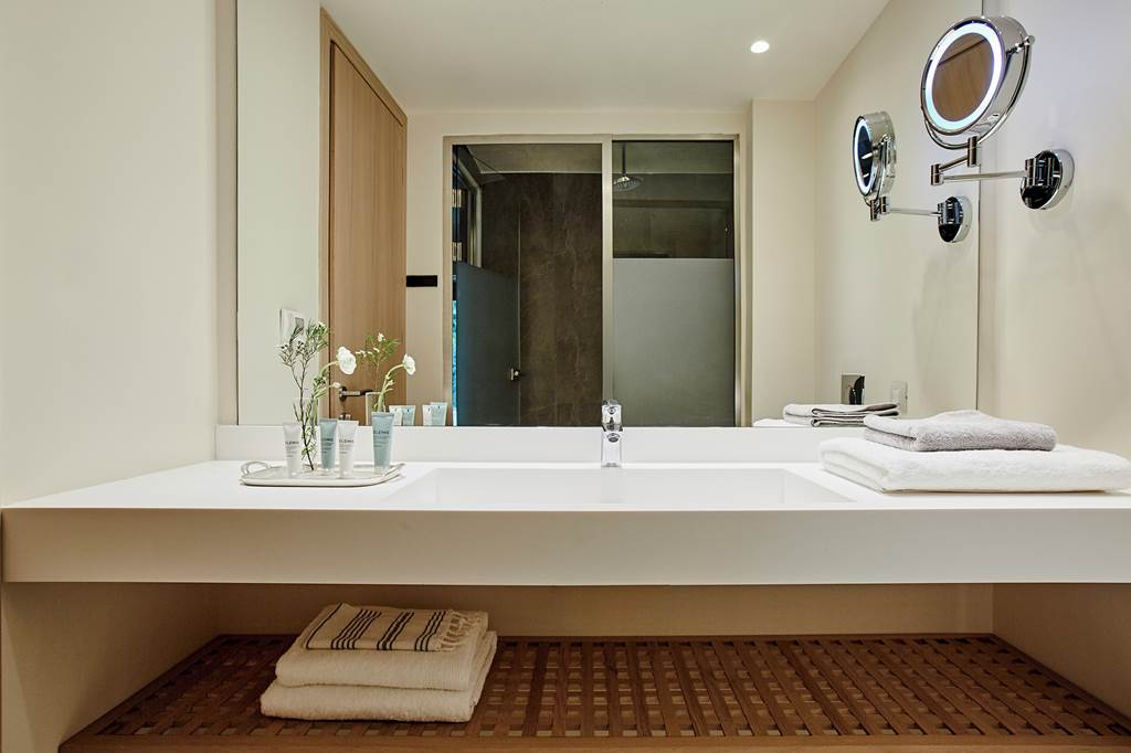 JSI_81557_Elivi_Resort_0822_01.jpg