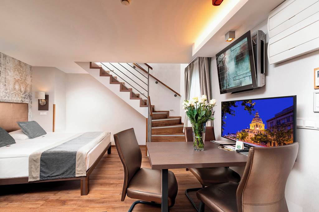 BUD_73899_Opera_Garden_&_Apartments_Hotel_0821_14.jpg