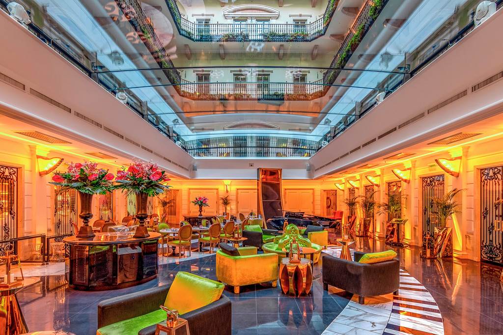 BUD_73943_Aria_Hotel_Budapest_by_Library_Hotel_Collection_1124_04.jpg