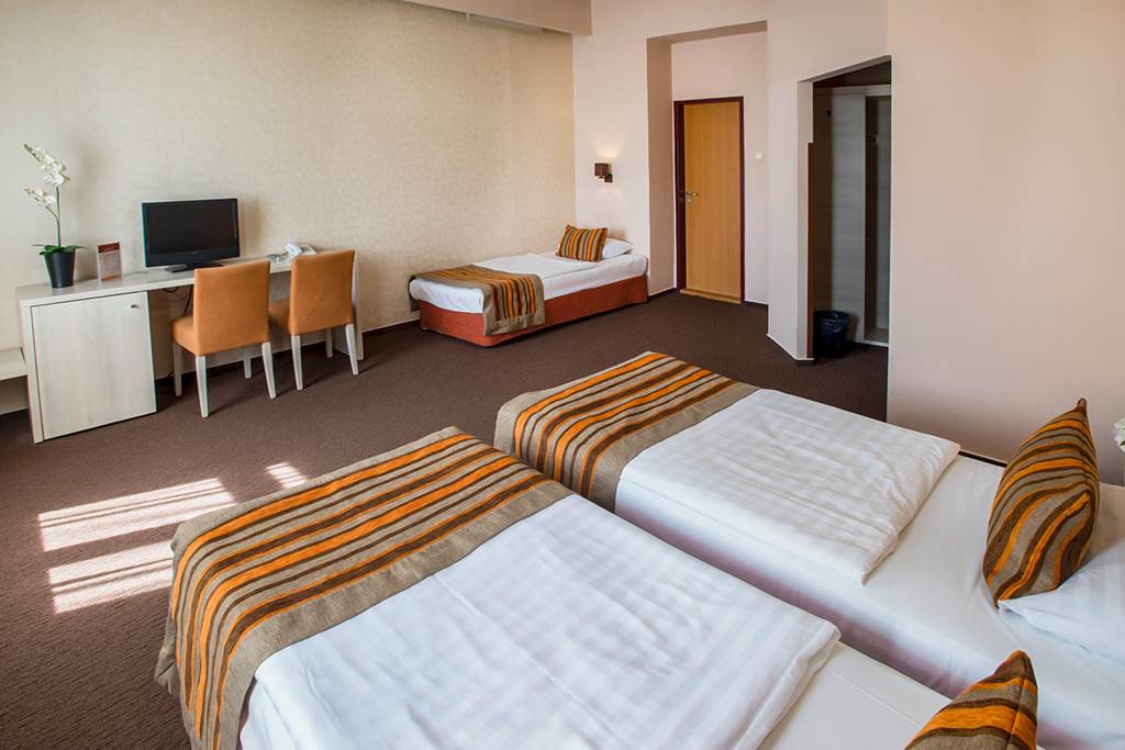 BUD_77202_Star_City_Hotel_1021_08.jpg