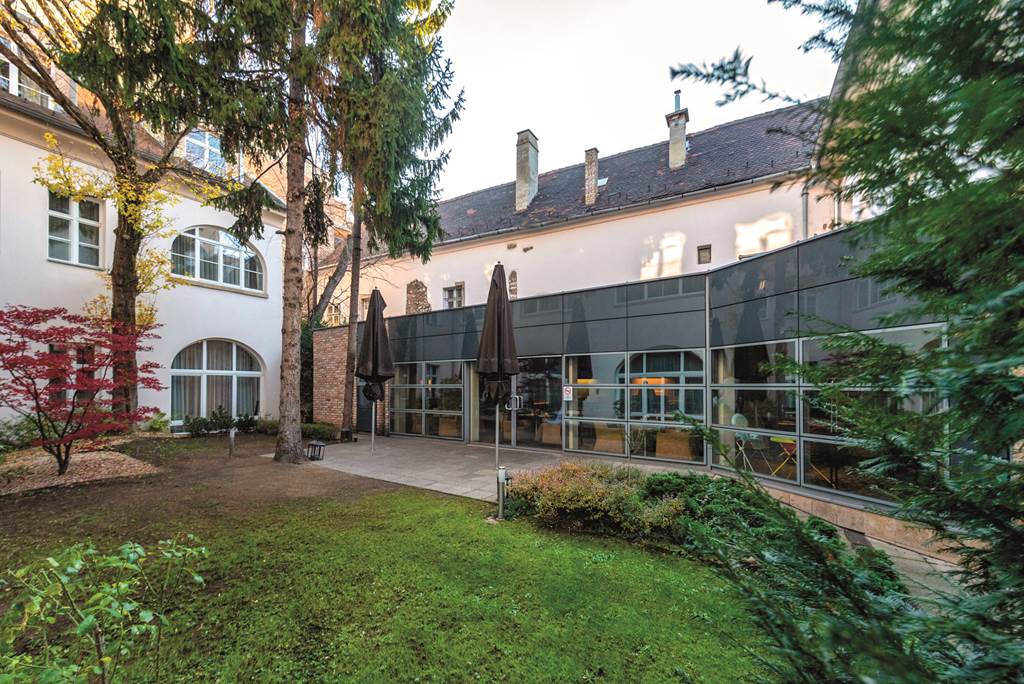 BUD_74964_Buda_Castle_Fashion_Hotel_1218_07.jpg