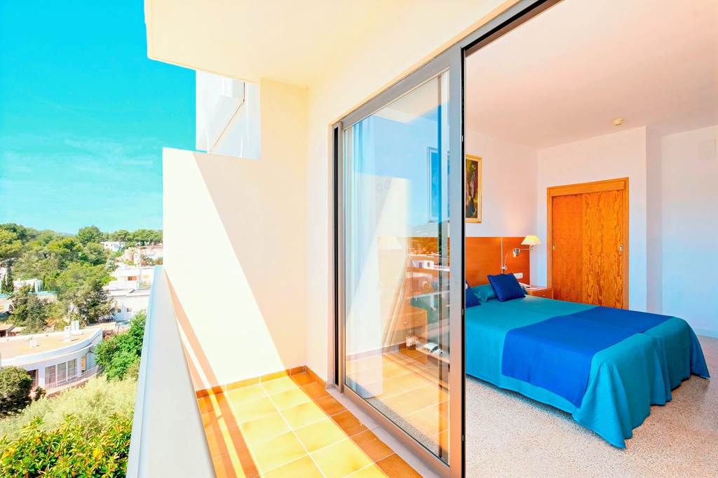 IBZ_1719_Azuline_S'Anfora_&_Fleming_Hotel_0619_09.jpg