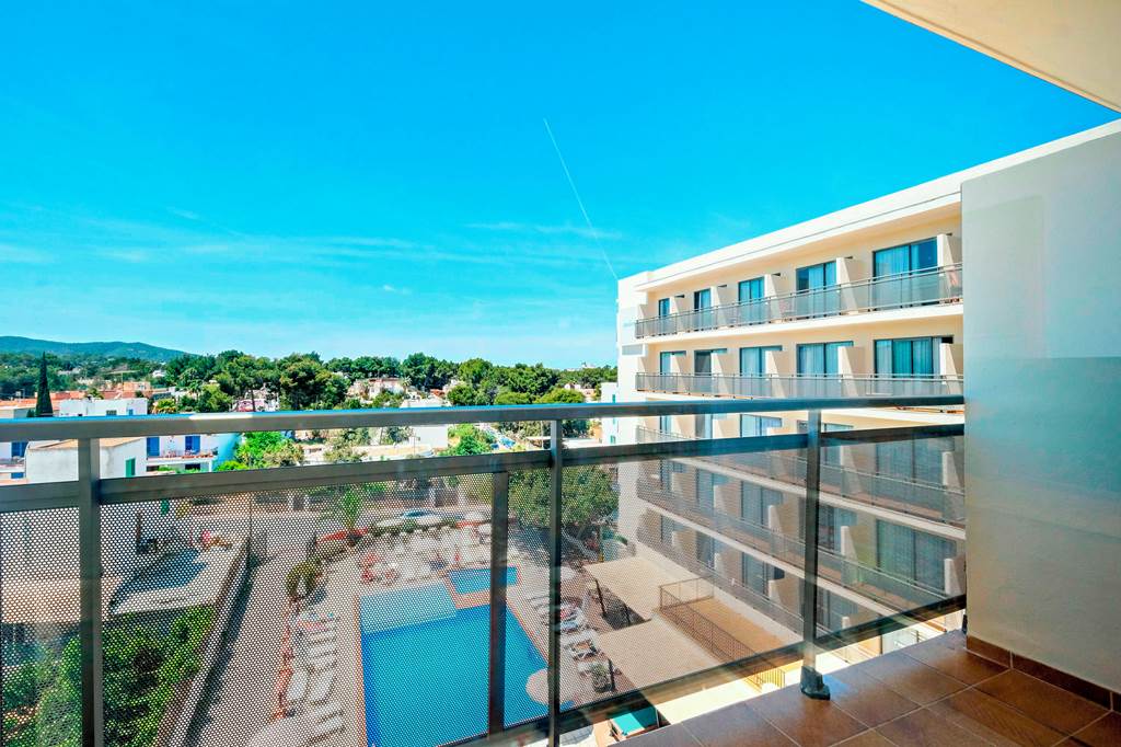 IBZ_1719_Azuline_S'Anfora_&_Fleming_Hotel_0619_08.jpg