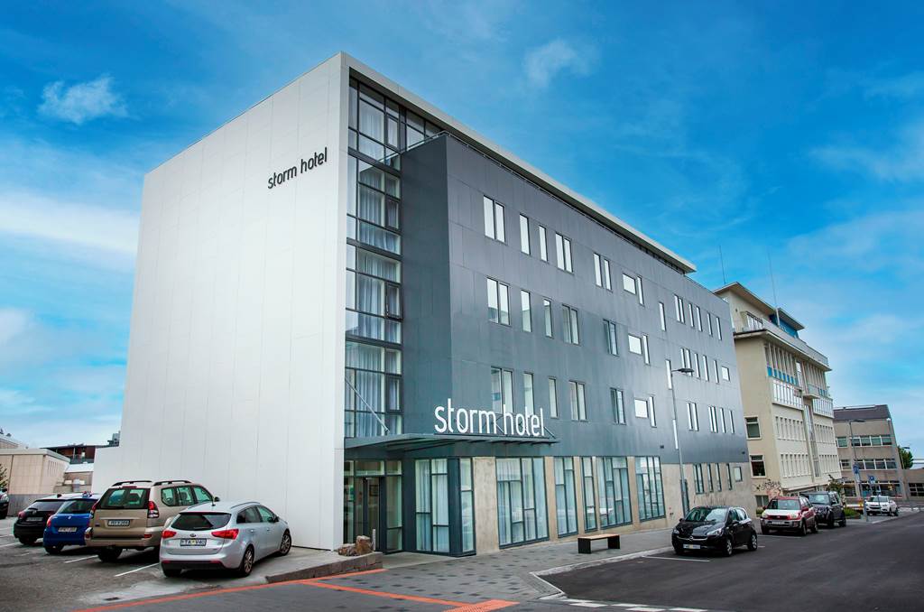 KEF_79838_Storm_Hotel_by_Keahotels_0721_03.jpg
