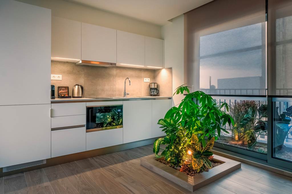 ATH_83655_Athens_Hill_Luxury_Apartments_0723_06.jpg