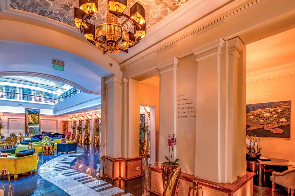 BUD_73943_Aria_Hotel_Budapest_by_Library_Hotel_Collection_1124_05.jpg