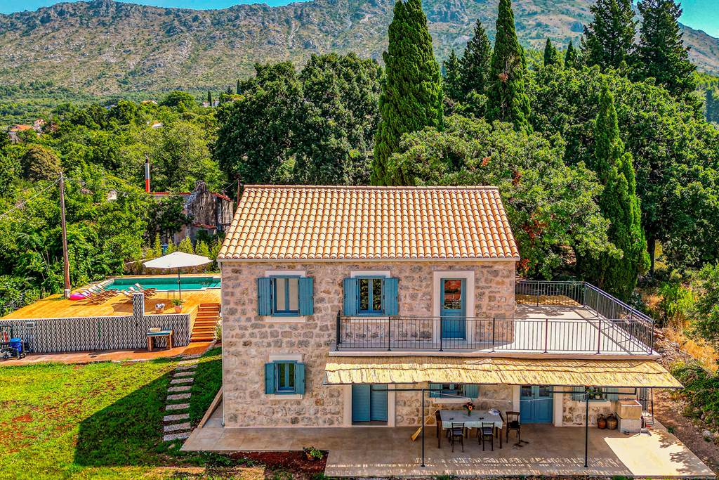 DBV_86227_Villa_Rustic_Blue_1023_16.jpg