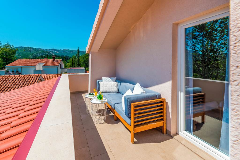 DBV_87005_Villa_Harmony_Haven_0124_08.jpg