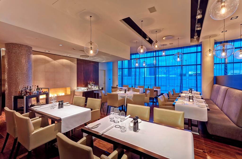 KEF_70872_Hilton_Reykjavic_Nordica_0220_11.jpg