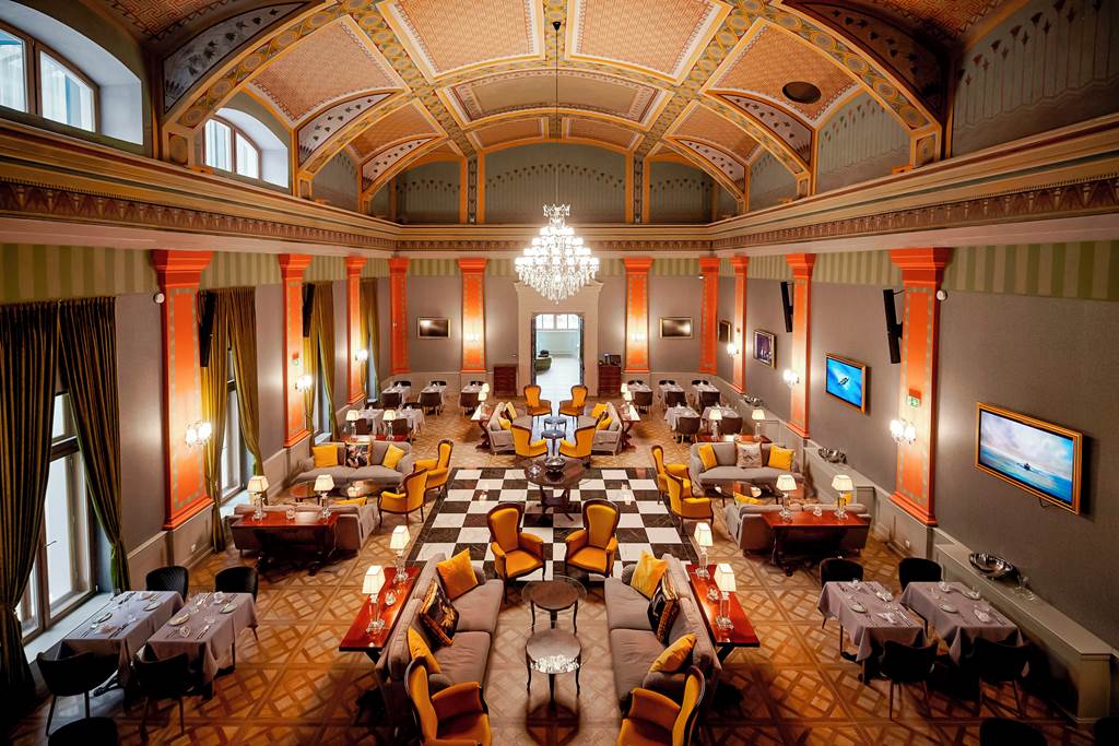 BUD_80848_Mystery_Hotel_Budapest_0719_12.jpg