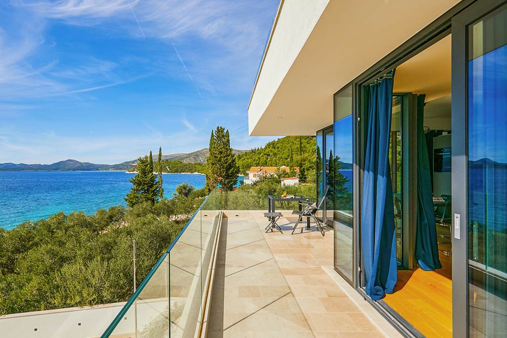 DBV_86199_Villa_Sapphire_Lagoon_1023_09.jpg